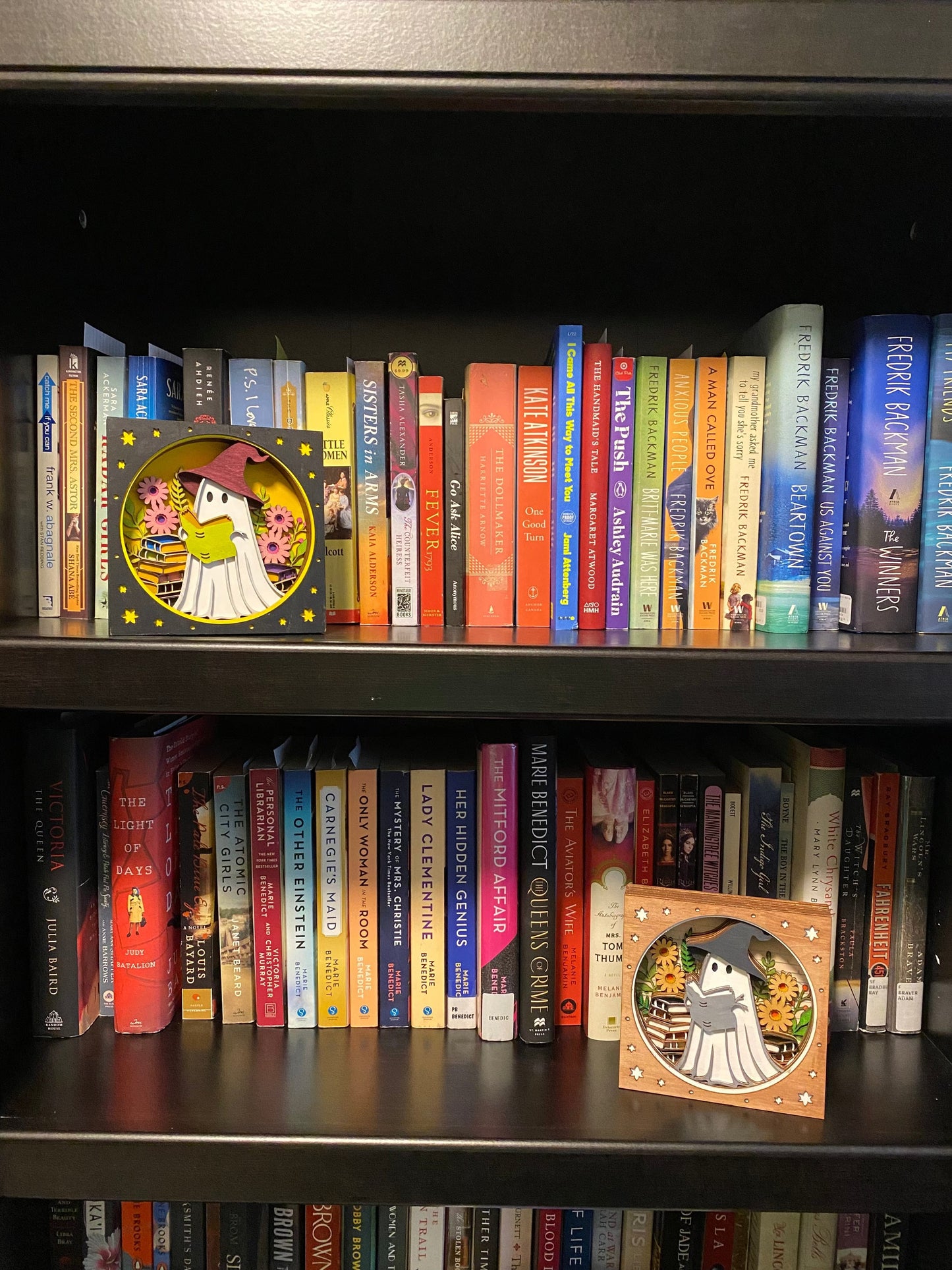 14-Layer Ghost Shelf Sitter – Hand-Painted & Clear-Coated Halloween Décor (5.5”)